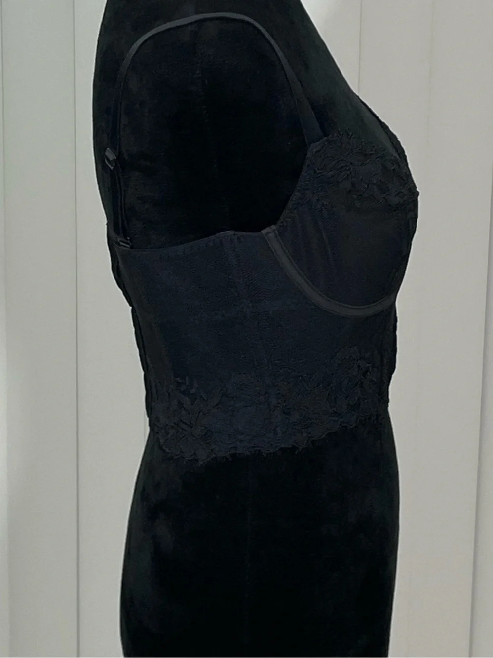 SKIMS Femme Sheer Lace Balconette Corset Bra Lingerie Unlined Underwire Black S - Picture 8 of 10